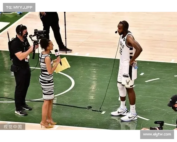 布克如何在团队合作与个人表现之间找到完美平衡的秘诀分析