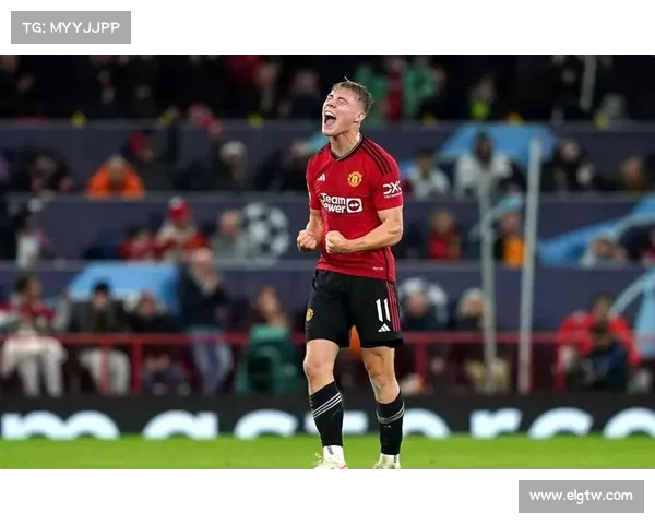 必知的霍伊伦中场技巧五大精髓助你成为足球场上的绝对主宰